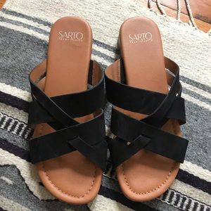 Franco Sarto Gweniver Black Suede Sandals